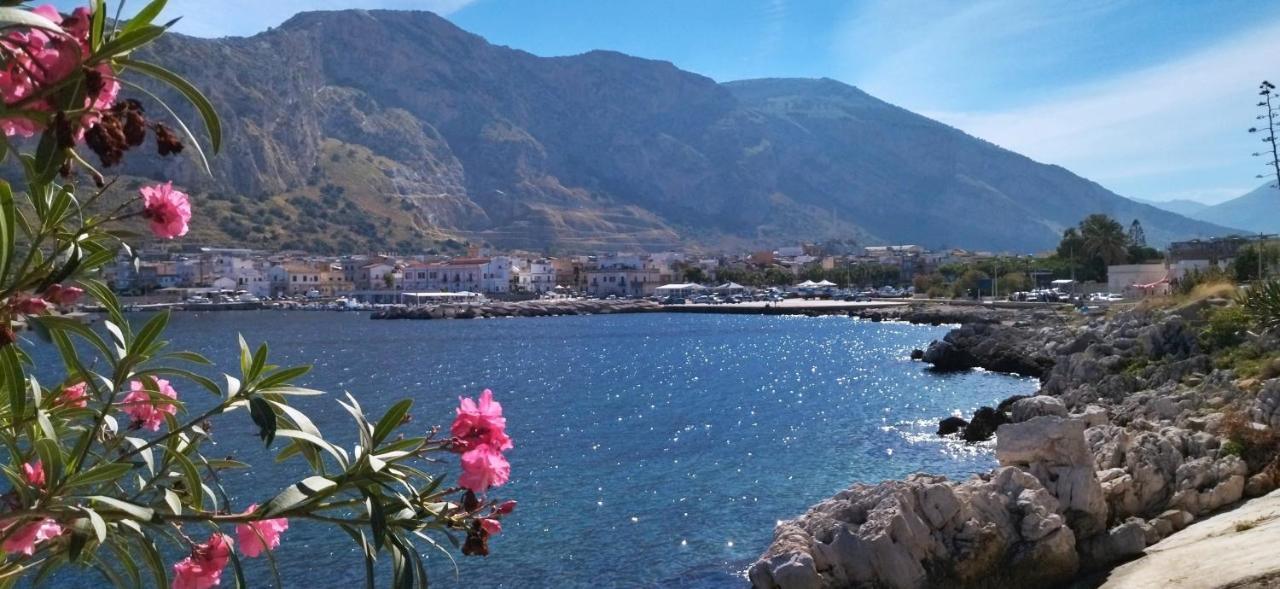 Ciuri Ciuri Lägenhet Isola delle Femmine Exteriör bild